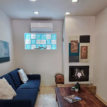 Holiday home Lena House